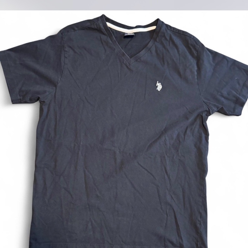 U.S. Polo Assn. Men's Navy V-Neck T-Shirt